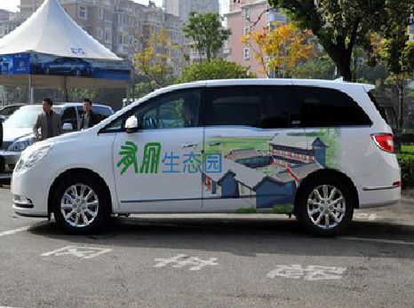 上饶户外车贴喷绘如何保持效果?